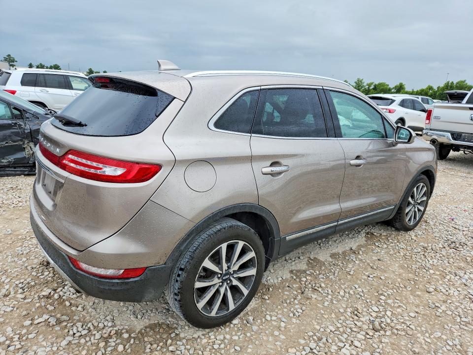 62353166 :رقم المزاد ، 5LMCJ3C97KUL15565 vin ، 2019 Lincoln Mkc مزاد بيع