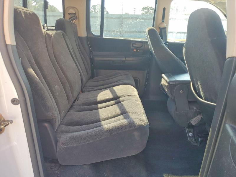 62941286 :رقم المزاد ، 1B7HL38N82S607556 vin ، 2002 Dodge Dakota مزاد بيع