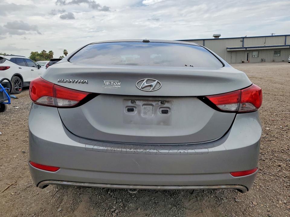 60200436 :رقم المزاد ، KMHDH4AE6FU280046 vin ، 2015 Hyundai Elantra مزاد بيع