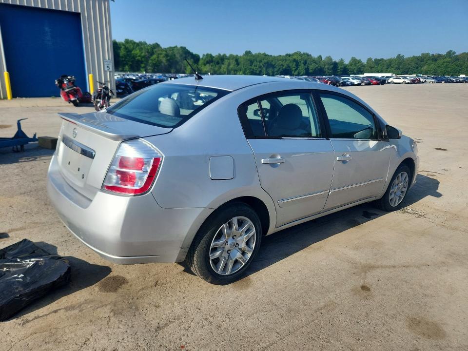 59614626 :رقم المزاد ، 3N1AB6AP1BL711597 vin ، 2011 Nissan Sentra مزاد بيع