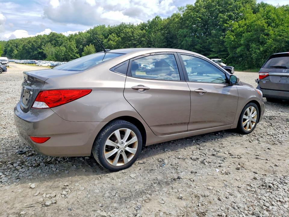 Продажа на аукционе авто 2013 Hyundai Accent, vin: KMHCU4AE5DU463569, номер лота: 60462096