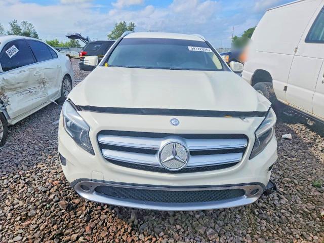 59122826 :رقم المزاد ، WDCTG4EB4FJ169977 vin ، 2015 Mercedes-benz Gla مزاد بيع