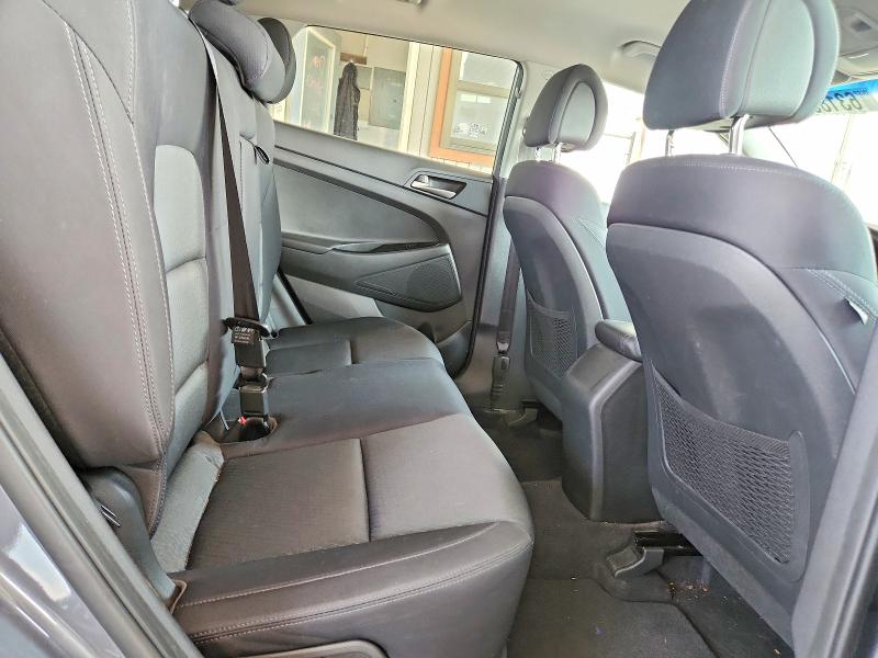63183796 :رقم المزاد ، KM8J23A49JU786114 vin ، 2018 Hyundai Tucson مزاد بيع