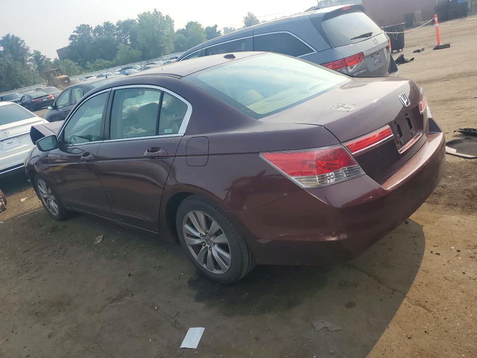 Продажа на аукционе авто 2011 Honda Accord, vin: 1HGCP2F88BA115266, номер лота: 61214326