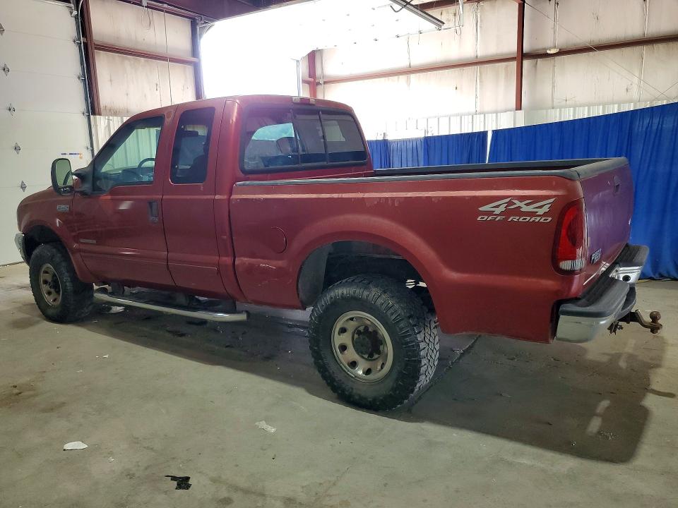 61750696 :رقم المزاد ، 1FTNX21F32ED05725 vin ، 2002 Ford F250 مزاد بيع