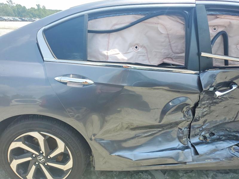 62516846 :رقم المزاد ، 1HGCR2F8XHA191705 vin ، 2017 Honda Accord مزاد بيع