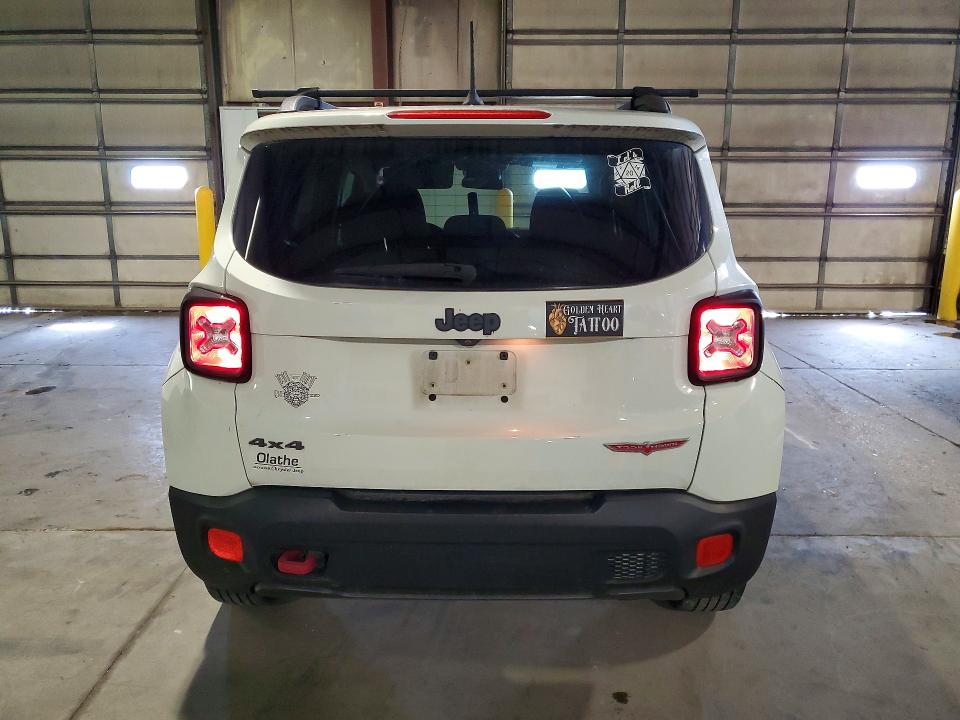 Продаж на аукціоні авто 2015 Jeep Renegade, vin: ZACCJBCT0FPB80370, номер лоту: 63048126