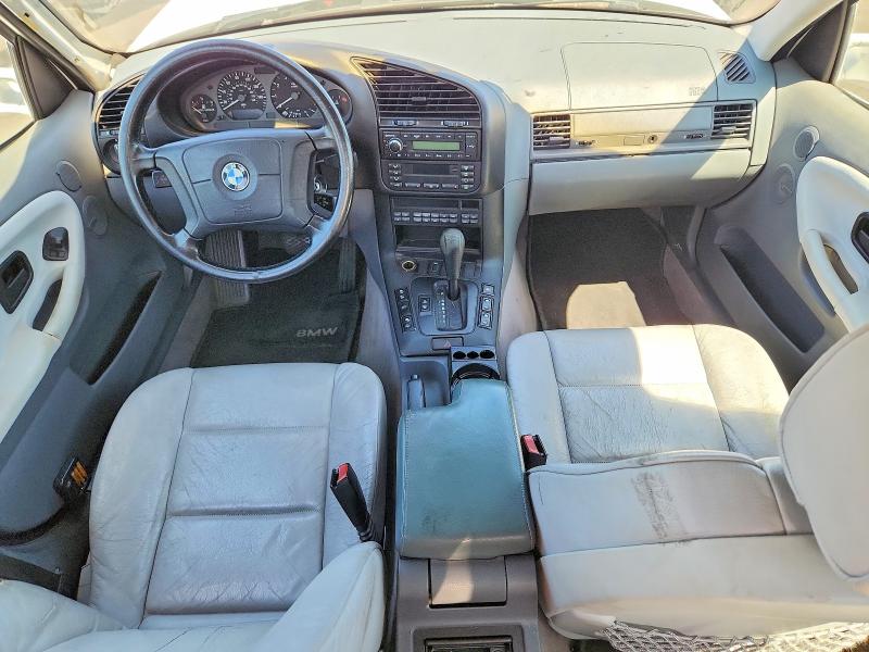 63509926 :رقم المزاد ، WBACD4324WAV61243 vin ، 1998 Bmw 328 مزاد بيع