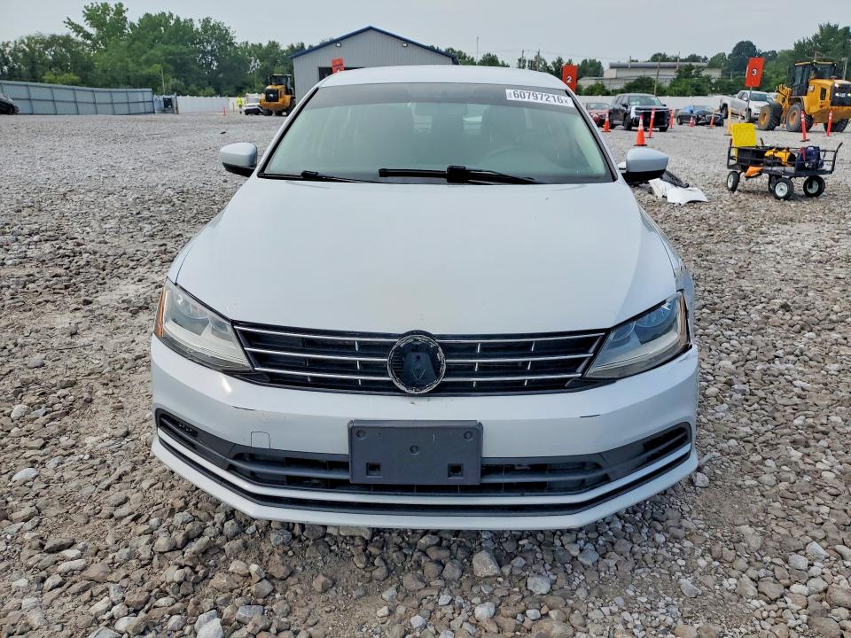 Продаж на аукціоні авто 2018 Volkswagen Jetta, vin: 3VW2B7AJ3JM215242, номер лоту: 60797216