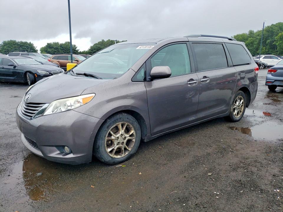 Продаж на аукціоні авто 2013 Toyota Sienna, vin: 5TDDK3DC7DS055646, номер лоту: 63138106