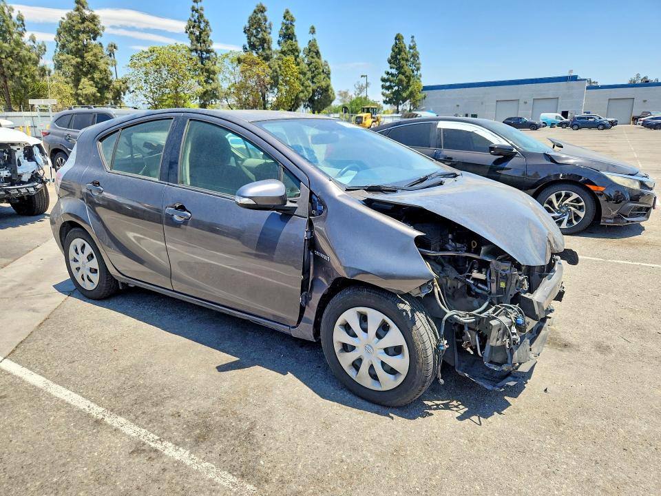 Продаж на аукціоні авто 2012 Toyota Prius C, vin: JTDKDTB30C1521045, номер лоту: 61577336