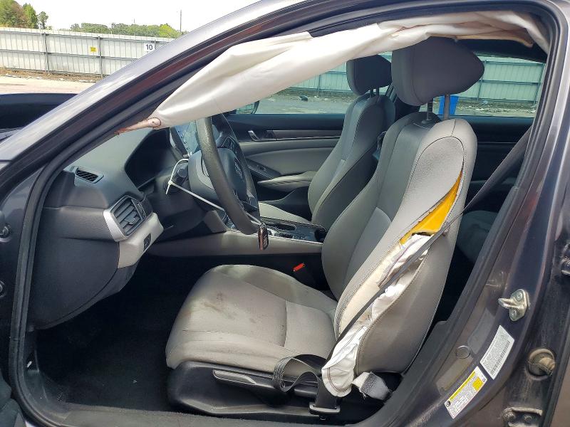 61065346 :رقم المزاد ، 1HGCV1F17KA138850 vin ، 2019 Honda Accord مزاد بيع