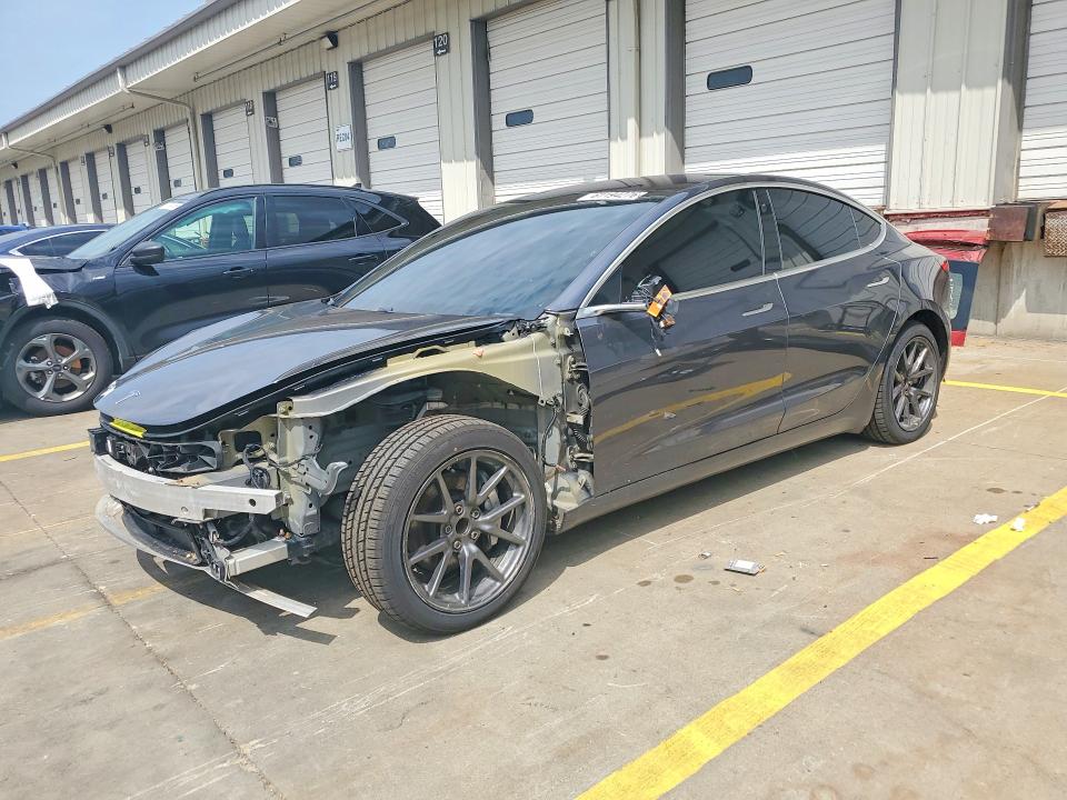 Aukcja sprzedaży 2018 Tesla Model 3, vin: 5YJ3E1EAXJF014173, numer aukcji: 61194276