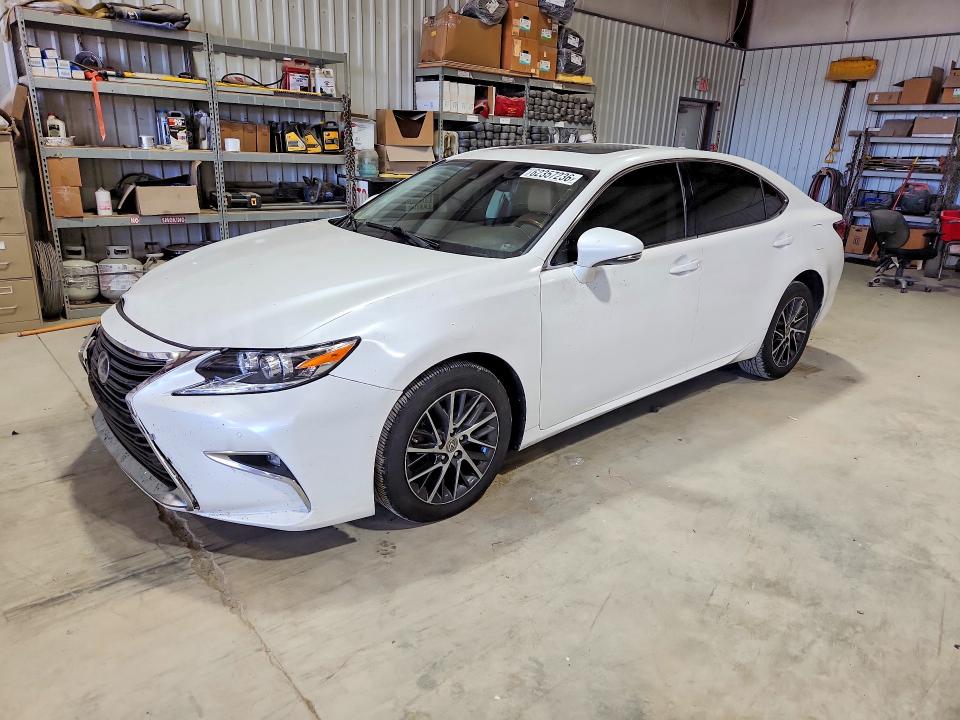 Продажа на аукционе авто 2017 Lexus Es, vin: JTHBK1GG3H2250584, номер лота: 62357236