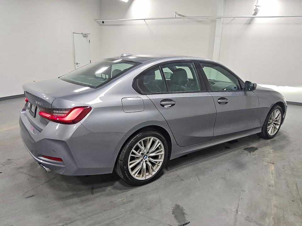 Продаж на аукціоні авто 2023 Bmw 330xi, vin: 3MW89FF04P8D08613, номер лоту: 57172436