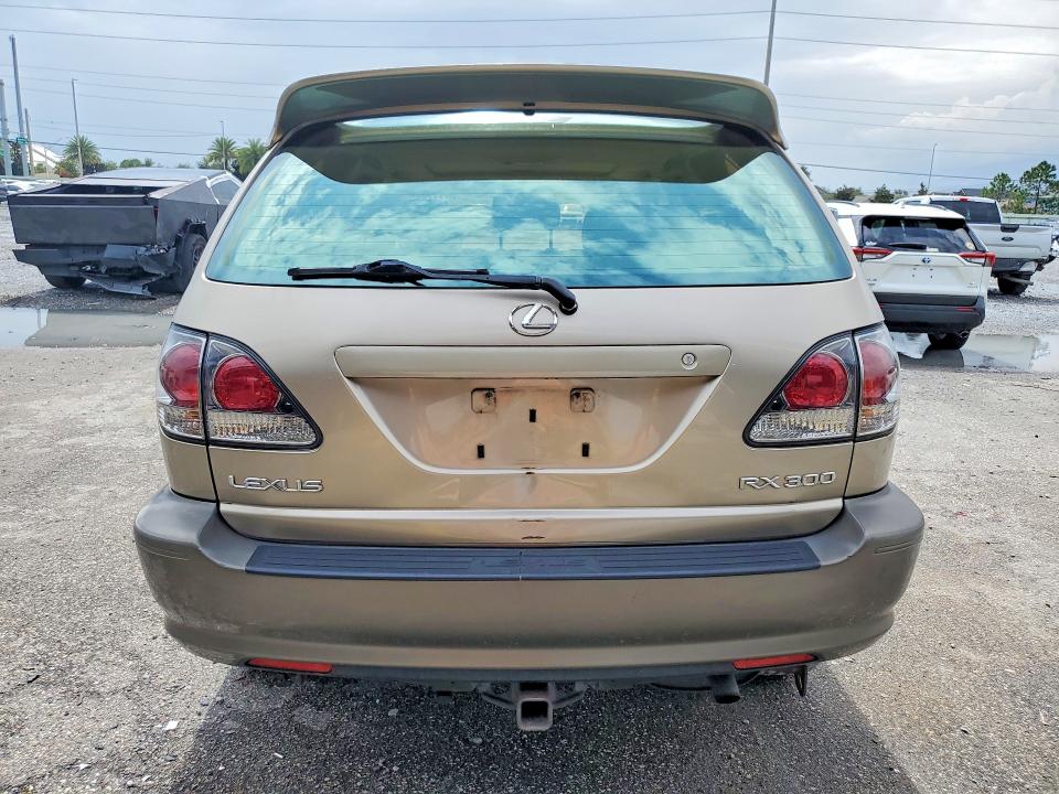 62772846 :رقم المزاد ، JTJHF10UX20268466 vin ، 2002 Lexus Rx مزاد بيع