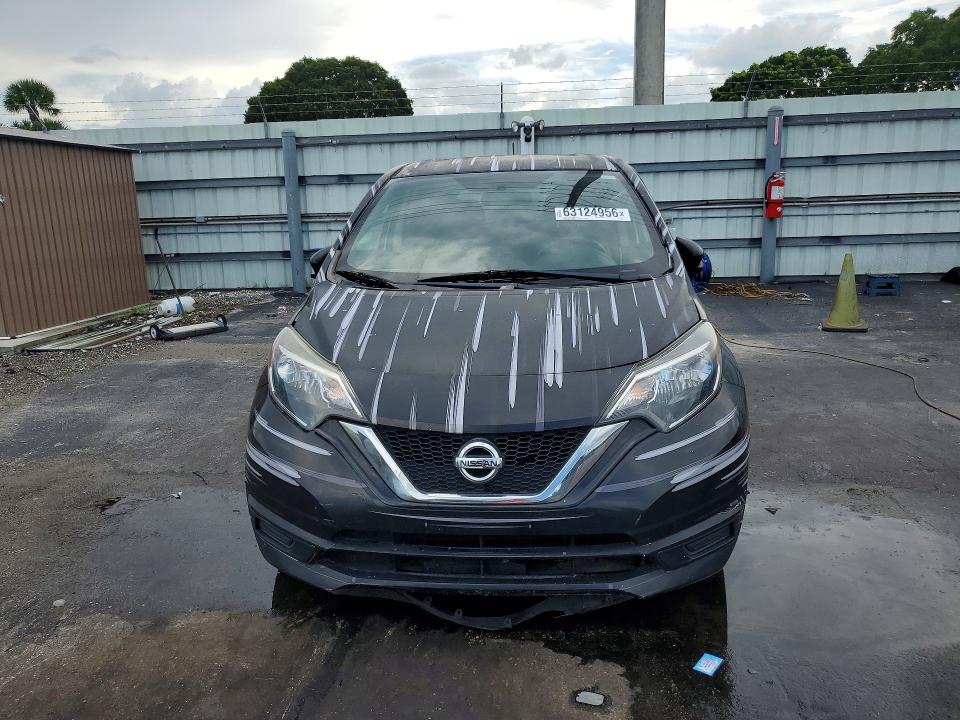 63124956 :رقم المزاد ، 3N1CE2CP2JL359621 vin ، 2018 Nissan Versa Note مزاد بيع