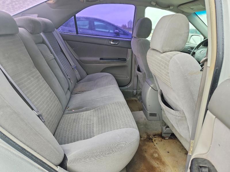 60806616 :رقم المزاد ، 4T1BE32KX6U699497 vin ، 2006 Toyota Camry مزاد بيع