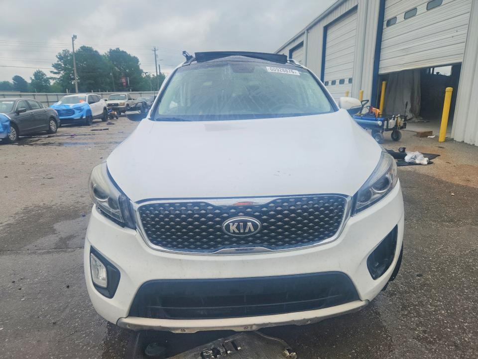 2017 Kia Sorento მანქანა იყიდება აუქციონზე, vin: 5XYPK4A58HG250957, აუქციონის ნომერი: 60928876