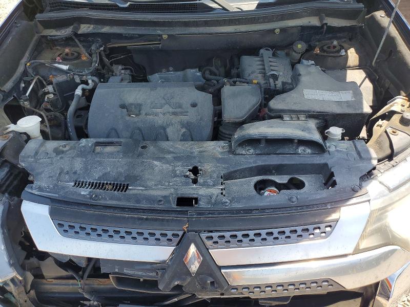 2020 Mitsubishi Outlander მანქანა იყიდება აუქციონზე, vin: JA4AZ3A33LZ010181, აუქციონის ნომერი: 60982876
