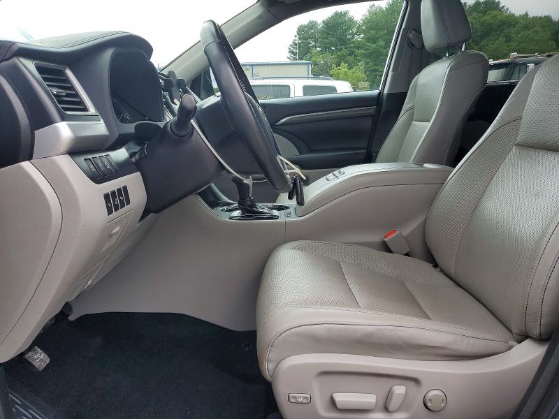 Продаж на аукціоні авто 2017 Toyota Highlander, vin: 5TDDZRFH3HS478687, номер лоту: 63320836