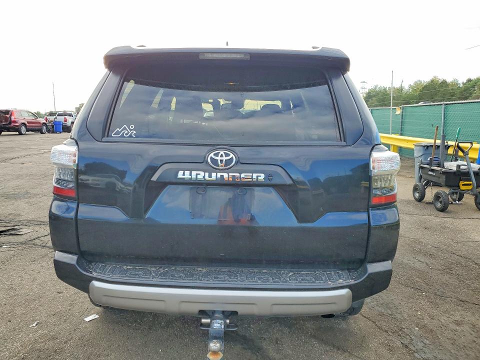 Aukcja sprzedaży 2022 Toyota 4runner, vin: JTEPU5JR9N6009857, numer aukcji: 62317286