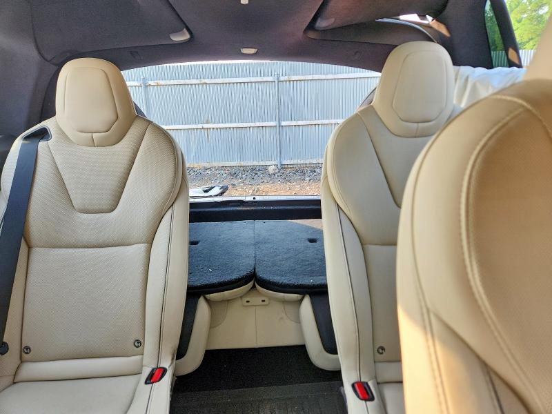 Продажа на аукционе авто 2022 Tesla Model X, vin: 7SAXCBE67NF338344, номер лота: 61428926