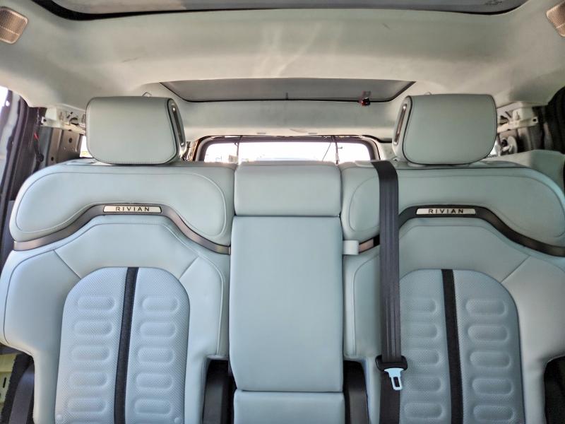 Продажа на аукционе авто 2024 Rivian R1s, vin: 7PDSGCBA9RN041425, номер лота: 61918686