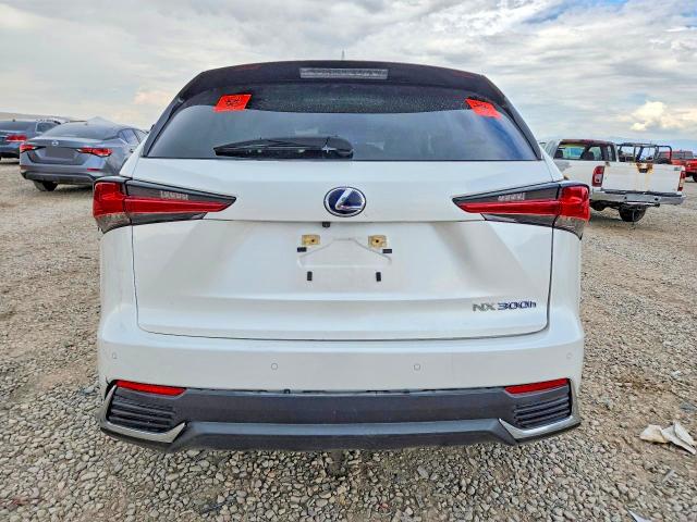 62123806 :رقم المزاد ، JTJGJRDZXM5012266 vin ، 2021 Lexus Nx 300h مزاد بيع
