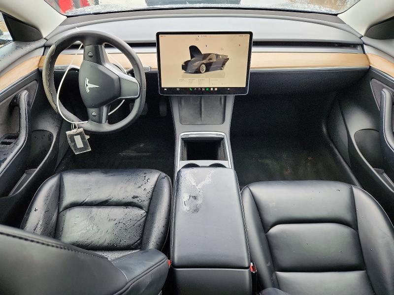 61398246 :رقم المزاد ، 5YJ3E1EAXNF369303 vin ، 2022 Tesla Model 3 مزاد بيع