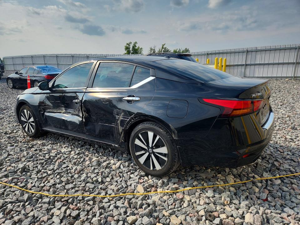 Продажа на аукционе авто 2022 Nissan Altima, vin: 1N4BL4DV7NN325449, номер лота: 63400796