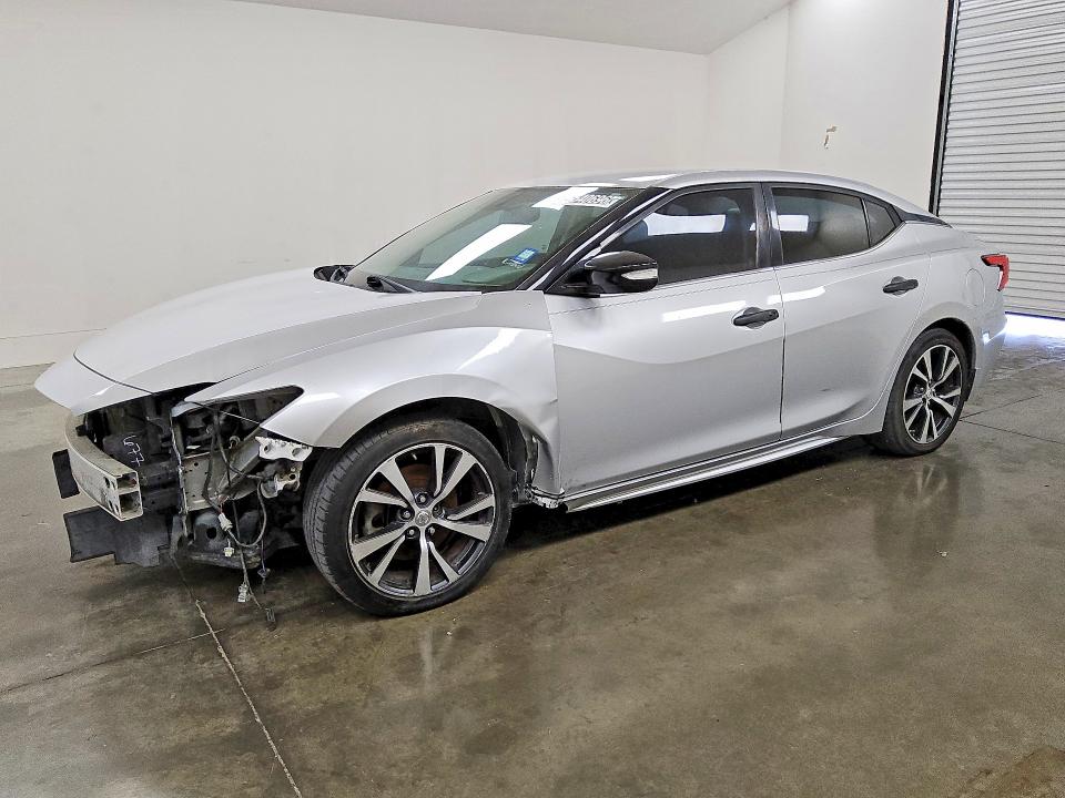 Auction sale of the 2016 Nissan Maxima, vin: 1N4AA6AP6GC442585, lot number: 61540696