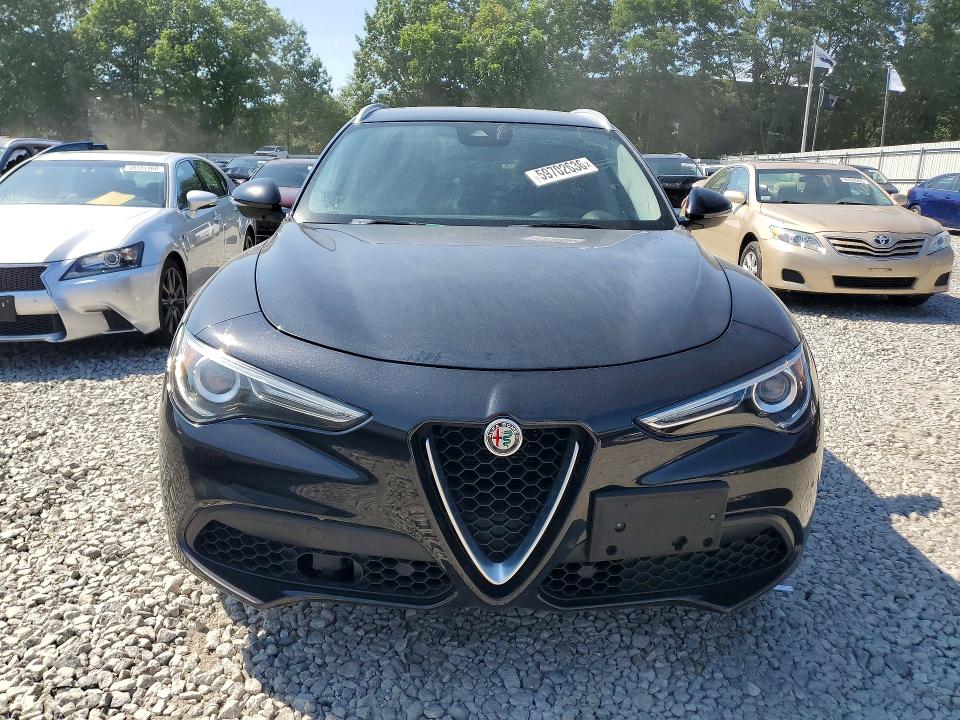 Продаж на аукціоні авто 2018 Alfa Romeo Stelvio, vin: ZASFAKBN0J7B60472, номер лоту: 59702636