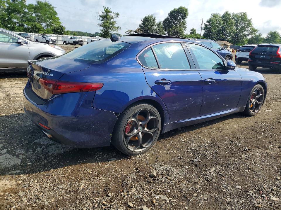 Продажа на аукционе авто 2017 Alfa Romeo Giulia, vin: ZARFAEEN9H7537791, номер лота: 62666816