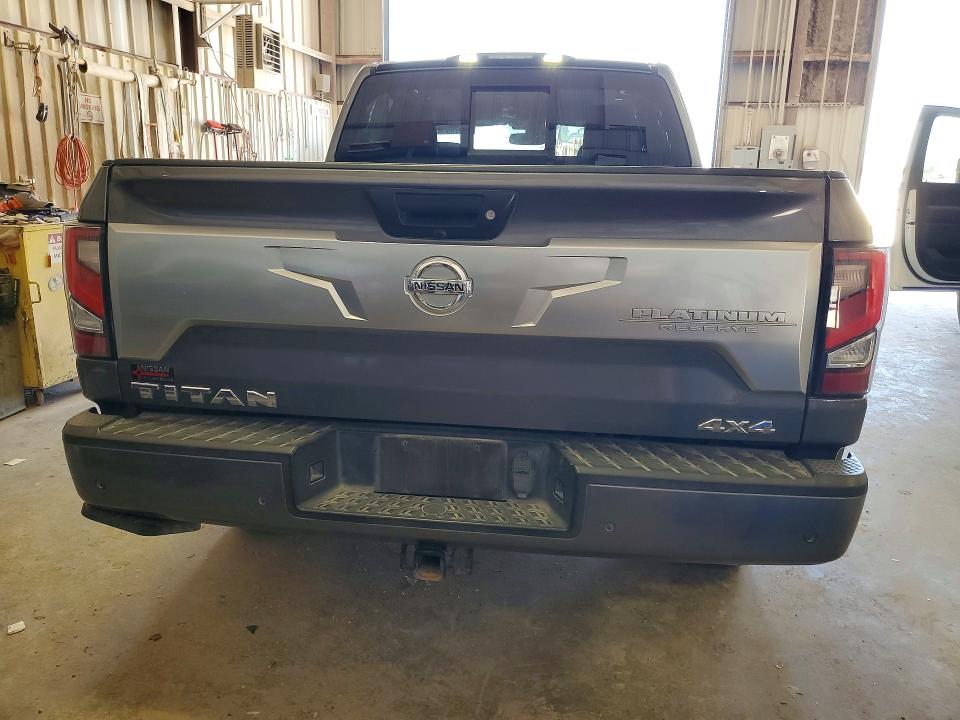 61970536 :رقم المزاد ، 1N6AA1ED0MN511104 vin ، 2021 Nissan Titan مزاد بيع