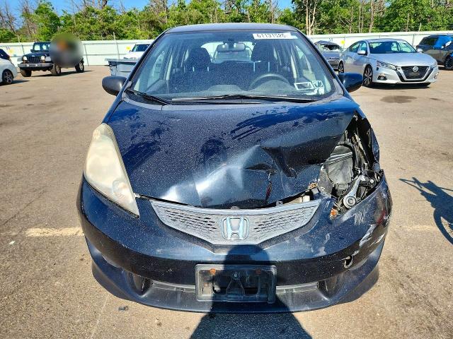 61131526 :رقم المزاد ، JHMGE88429S068872 vin ، 2009 Honda Fit مزاد بيع