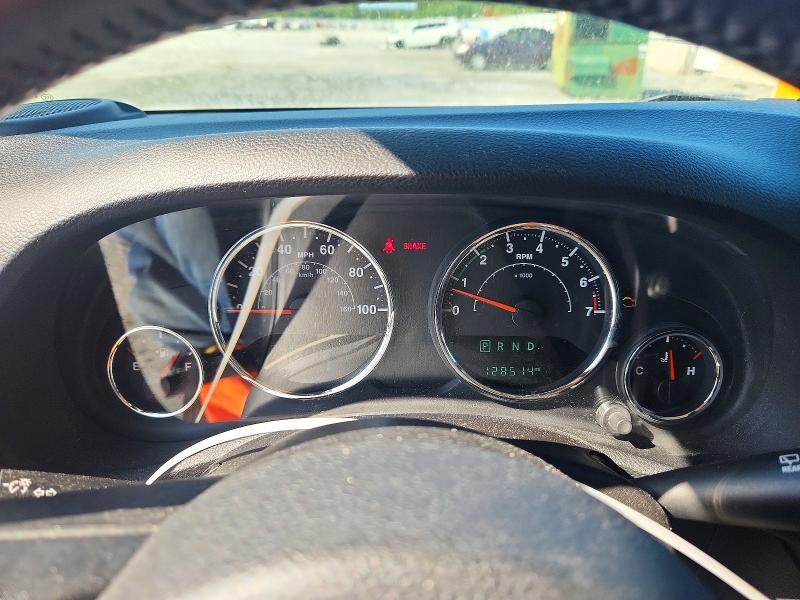 60958726 :رقم المزاد ، 1C4BJWDG3GL317800 vin ، 2016 Jeep Wrangler Unlimited مزاد بيع