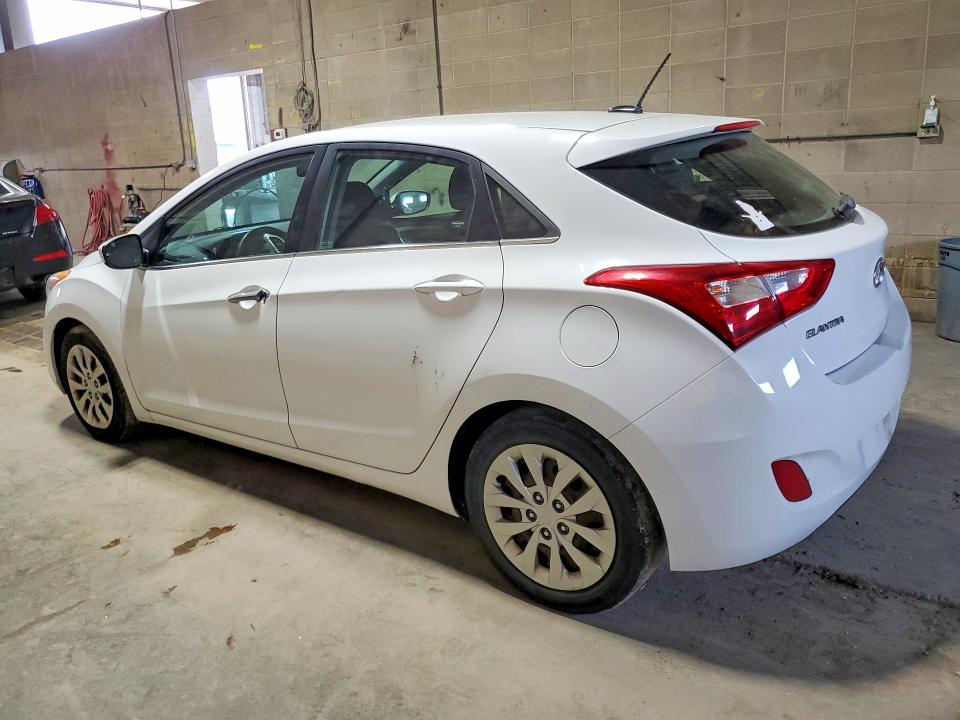 2016 Hyundai Elantra Gt მანქანა იყიდება აუქციონზე, vin: KMHD35LH6GU319277, აუქციონის ნომერი: 62100416