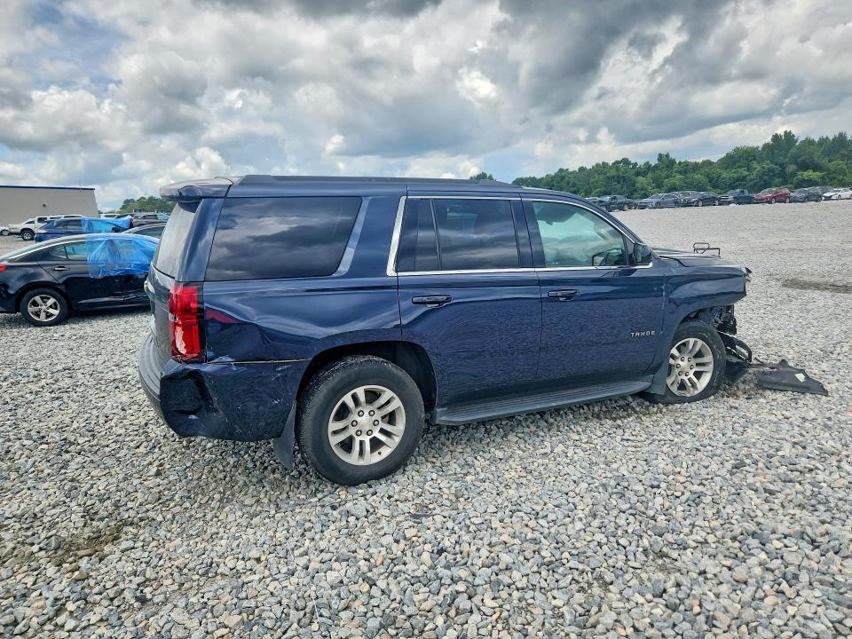 61249156 :رقم المزاد ، 1GNSCAKC0JR399798 vin ، 2018 Chevrolet Tahoe مزاد بيع