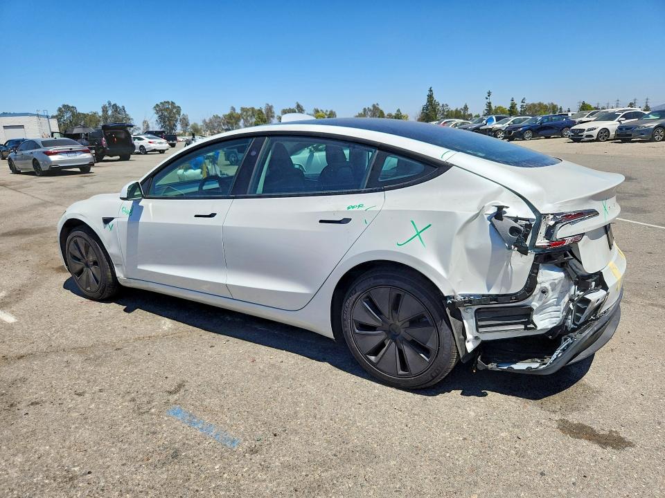 59340046 :رقم المزاد ، 5YJ3E1EA6SF050721 vin ، 2025 Tesla Model 3 مزاد بيع
