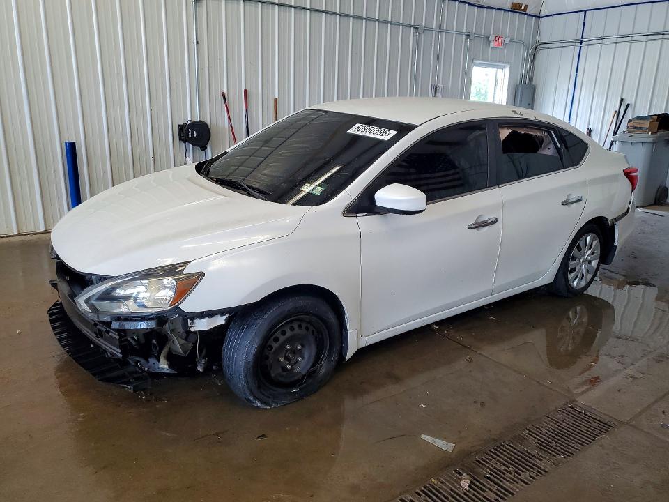 60956596 :رقم المزاد ، 3N1AB7AP3HY211006 vin ، 2017 Nissan Sentra مزاد بيع