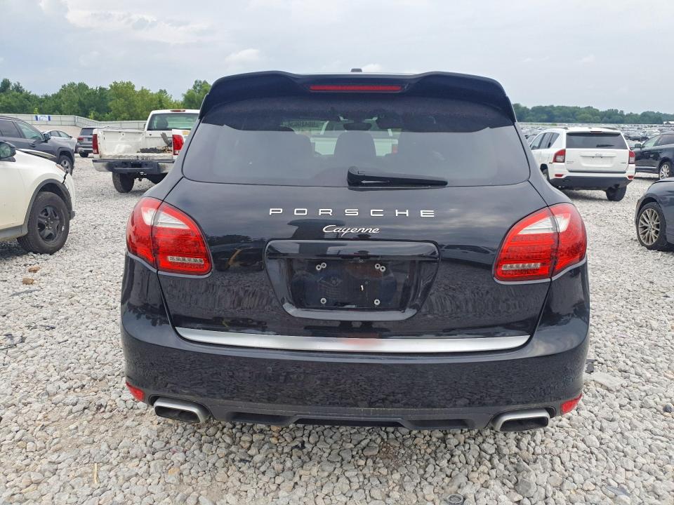 60429636 :رقم المزاد ، WP1AF2A27DLA21834 vin ، 2013 Porsche Cayenne مزاد بيع