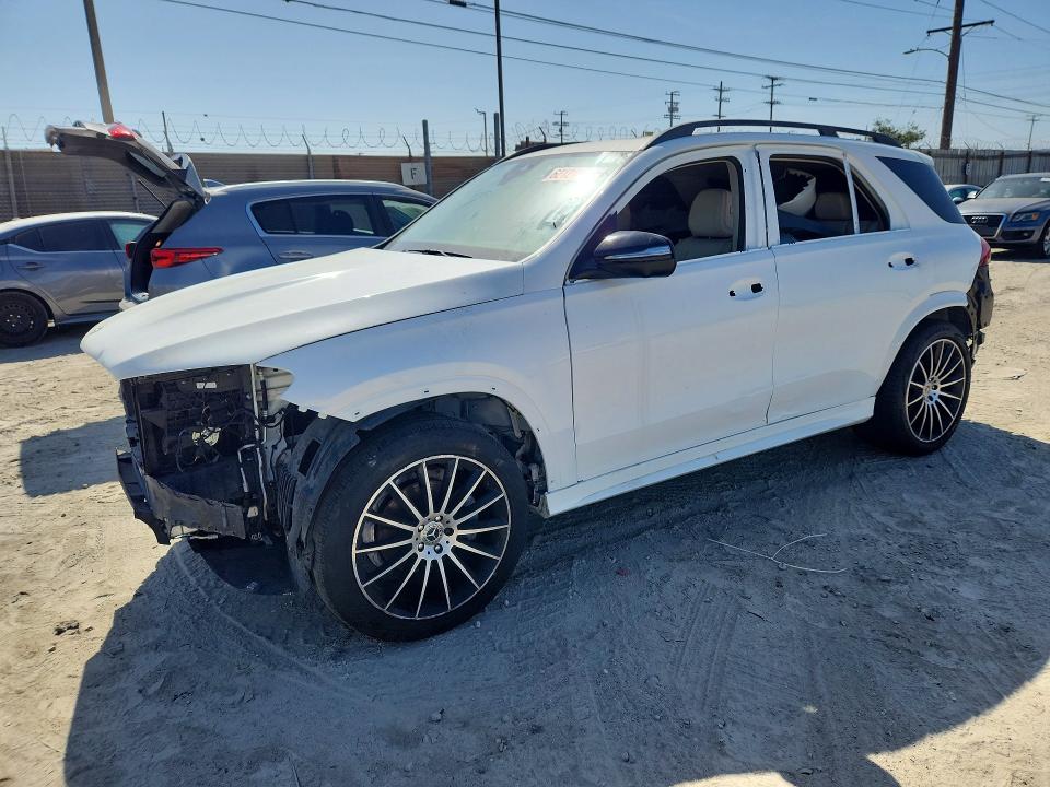 Продажа на аукционе авто 2022 Mercedes-benz Gle, vin: 4JGFB4JB2NA665622, номер лота: 62121286