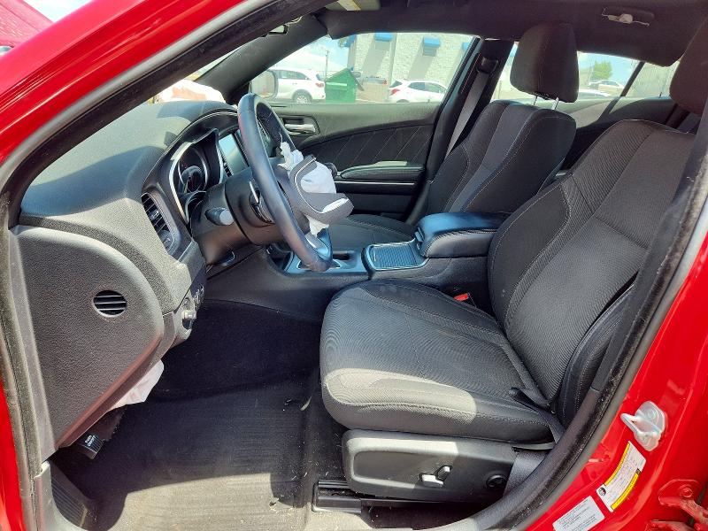 61526976 :رقم المزاد ، 2C3CDXCTXFH902440 vin ، 2015 Dodge Charger مزاد بيع