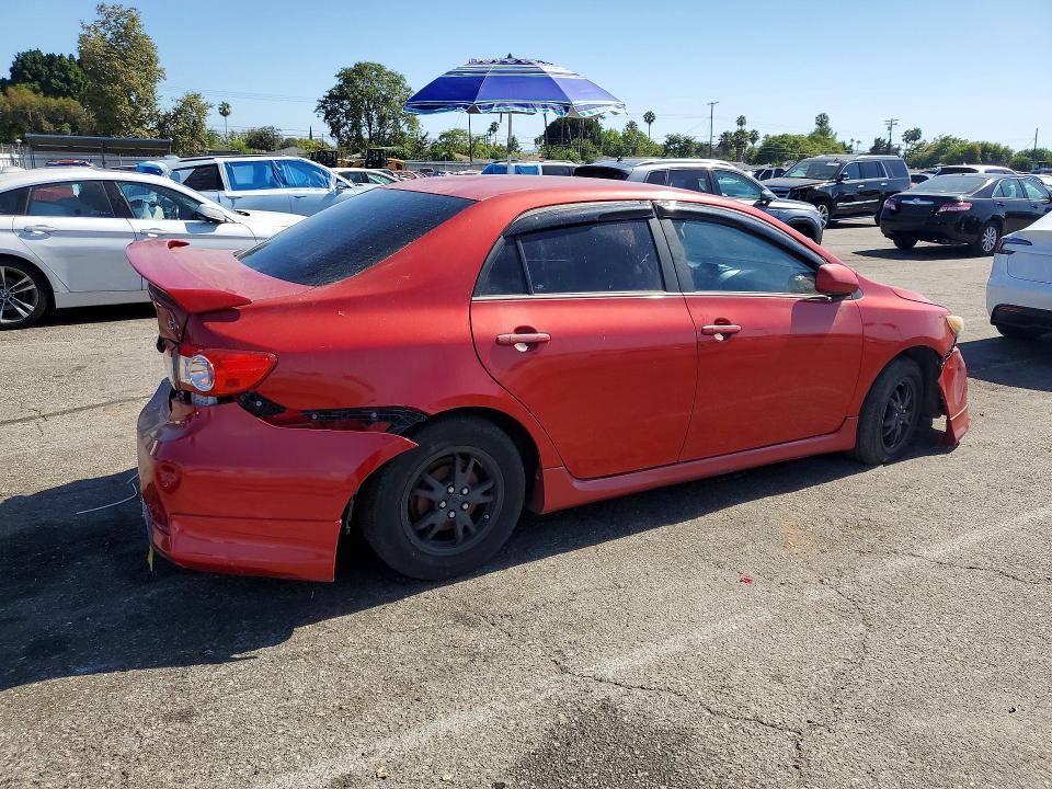 61951756 :رقم المزاد ، 5YFBU4EE1DP195174 vin ، 2013 Toyota Corolla مزاد بيع