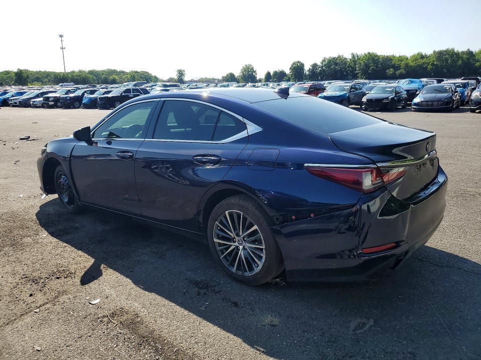 61941886 :رقم المزاد ، 58ADZ1B14NU128295 vin ، 2022 Lexus Es 350 مزاد بيع