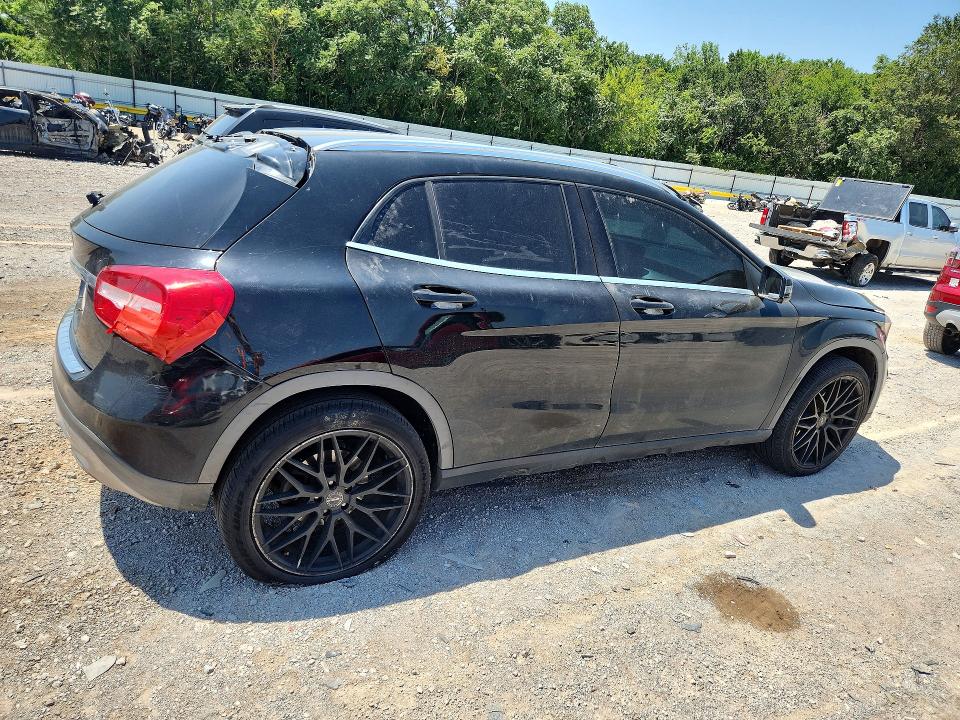 61847446 :رقم المزاد ، WDCTG4EB2FJ128473 vin ، 2015 Mercedes-benz Gla مزاد بيع