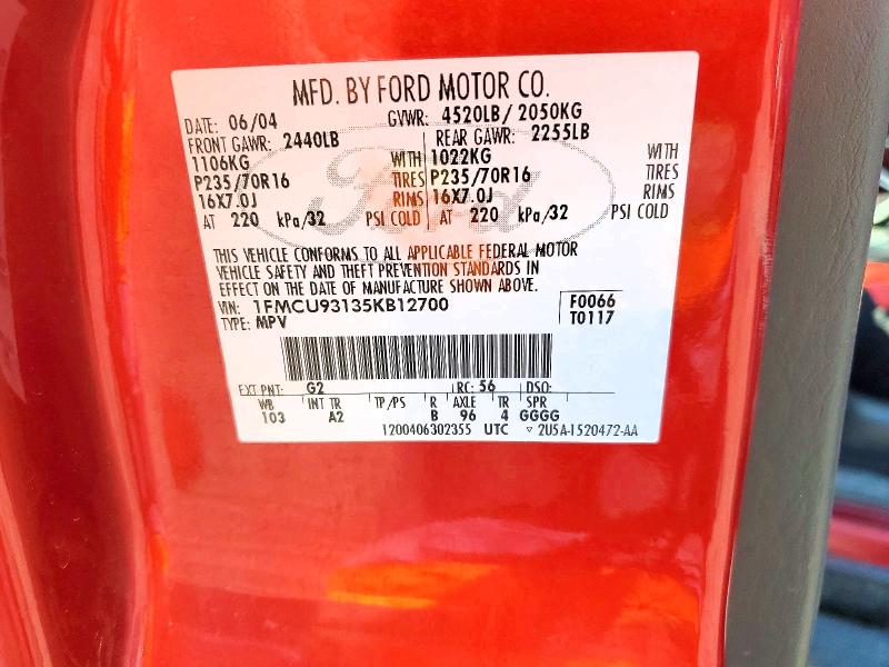 2005 Ford Escape მანქანა იყიდება აუქციონზე, vin: 1FMCU93135KB12700, აუქციონის ნომერი: 61857736