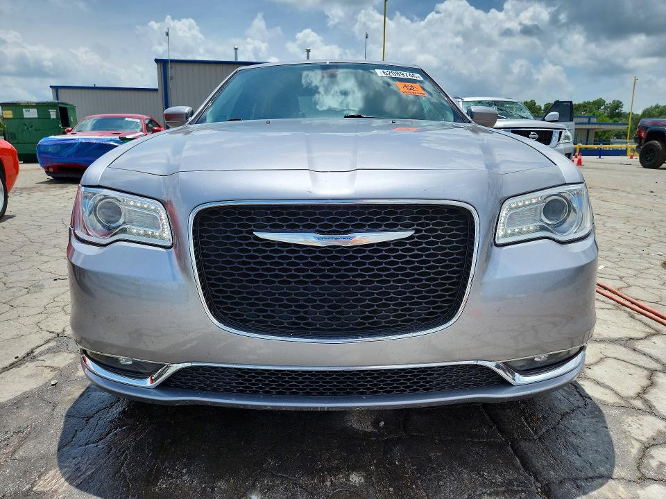 62089746 :رقم المزاد ، 2C3CCAAG3FH837906 vin ، 2015 Chrysler 300 مزاد بيع