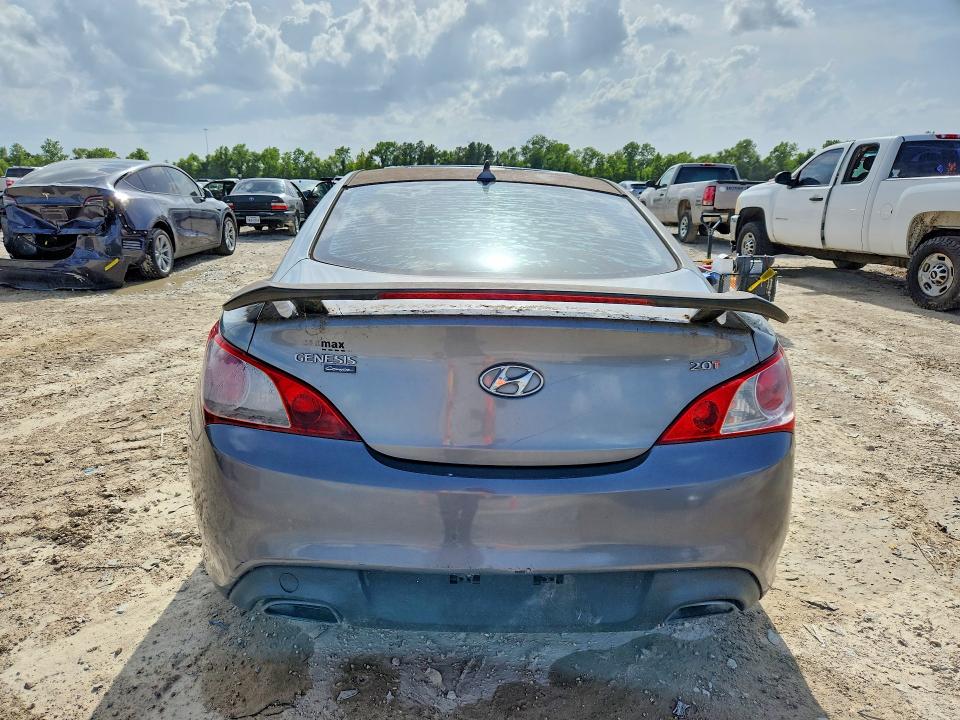 Auction sale of the 2010 Hyundai Genesis Coupe, vin: KMHHT6KD4AU027429, lot number: 61712076